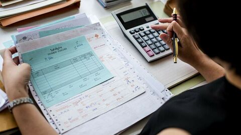 Your filing and payment deadlines for Q4 2021 | King's Lynn Accountant Thain Wildbur