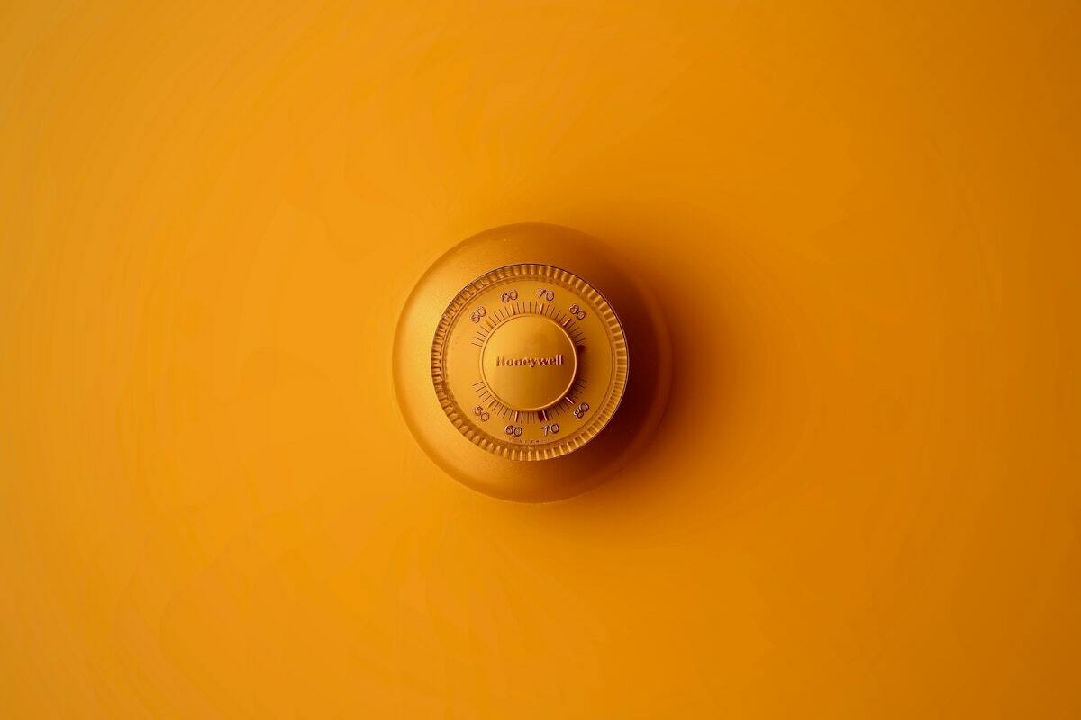 What are the risks of taking out a personal guarantee on a loan?