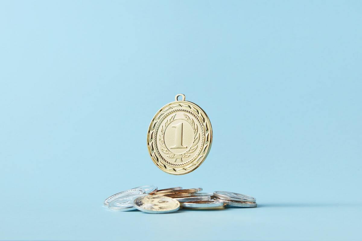 Long-service awards: How to reward your staff tax-efficiently