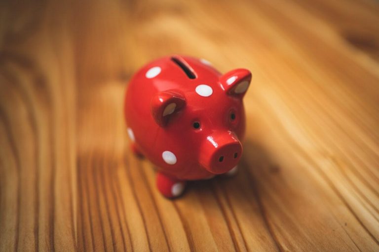 How does an accountant save you money