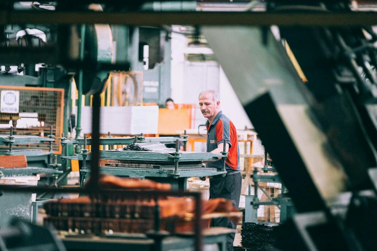 5 major challenges for the manufacturing sector